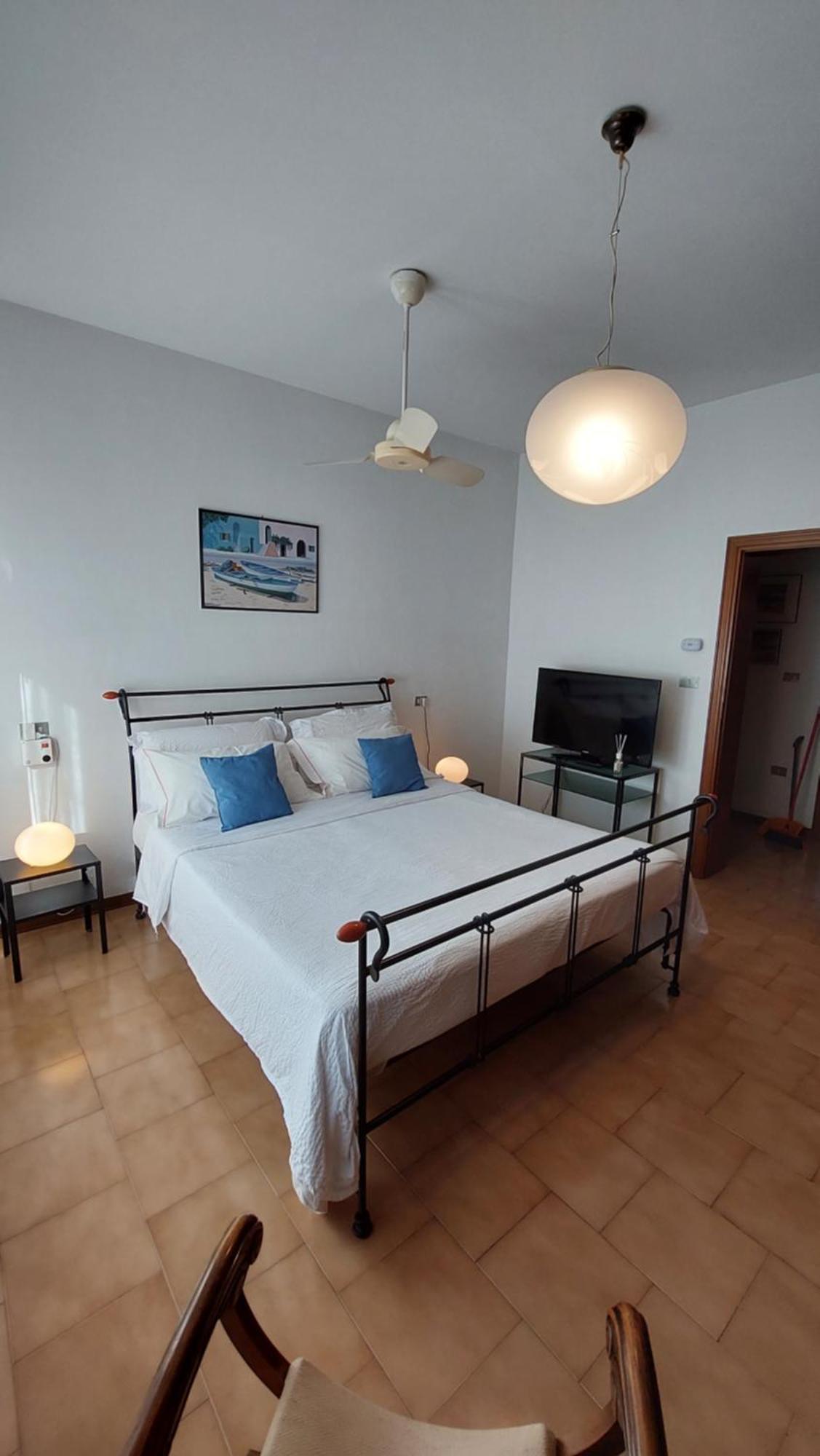 Antonia'S Guest House 里米尼 外观 照片