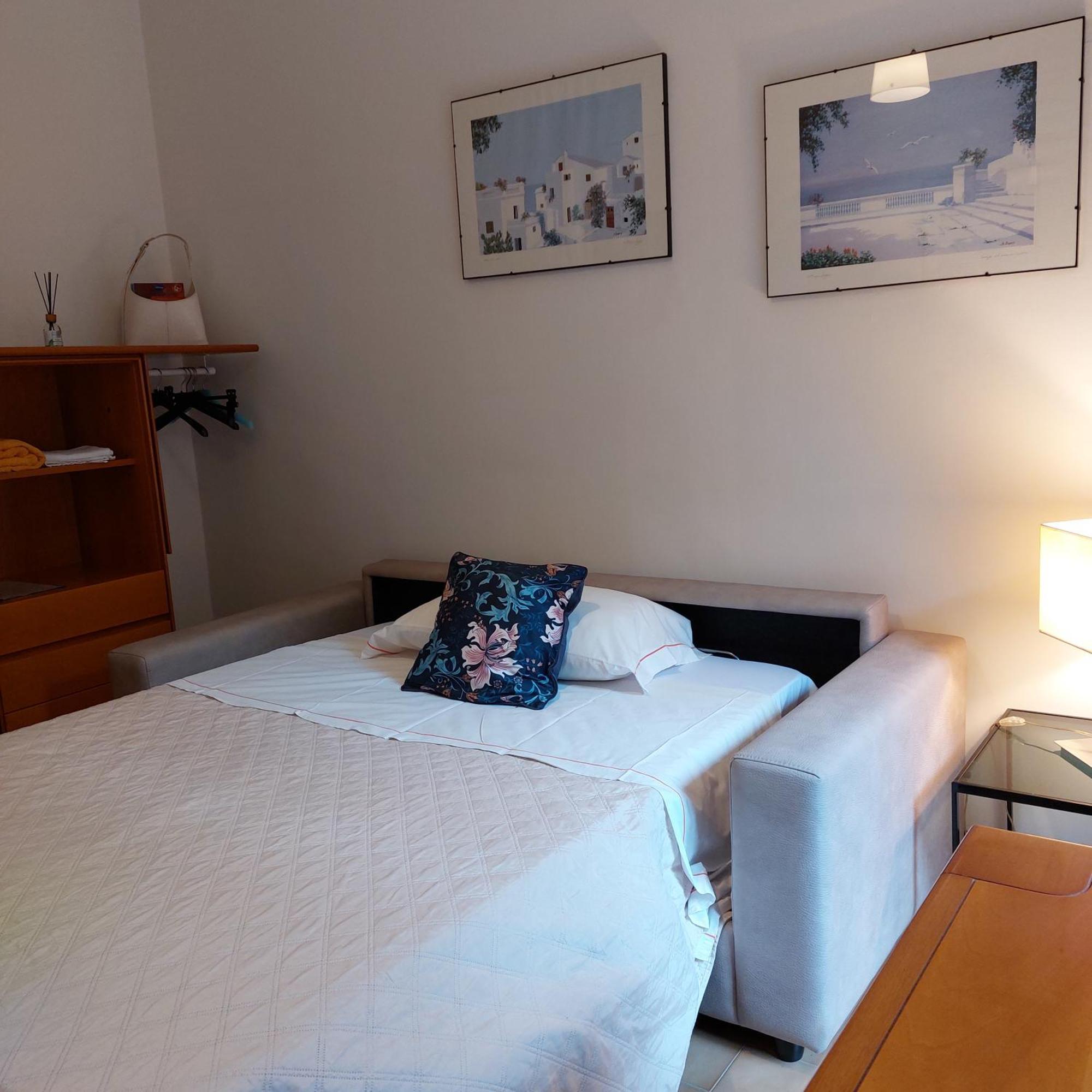 Antonia'S Guest House 里米尼 外观 照片
